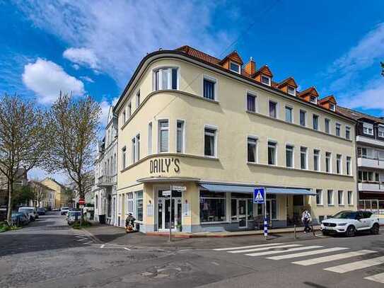 Schönes Eck-Ladenlokal mit großer Schaufensterfront im Bad Godesberger Villenviertel