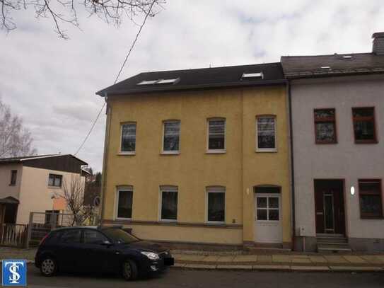 Gemütliches möbliertes Zwei- bis Dreifamilienhaus in Auerbach (zur Eigennutzung)
