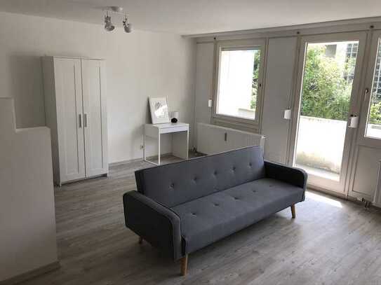 Chice 1,5-Zimmer-Innenstadt-Wohnung mit Balkon und Einbauküche in Augsburg