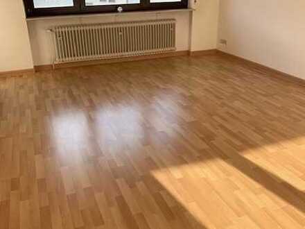 Freundliche 3-Zimmer-Wohnung mit Balkon in Kaiserslautern