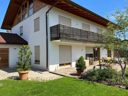 Großzügige Einfamilienhaus-Villa mit großem Gartengrundstück in bester Wohnlage in Icking