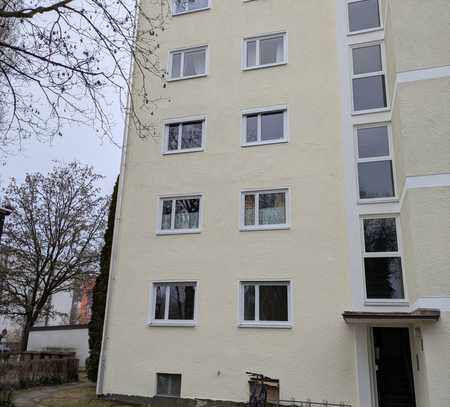 3-Zimmer-Hochparterre-Wohnung nahe U-Bahnhof Kreiller Str. - Berg am Laim