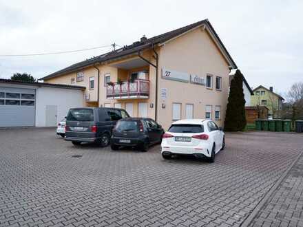 Gepflegtes 2 Raum Büro mit 2 Stellplätzen 75233 Mühlhausen, Kaltmiete 600€ +NK+ MWST 19%