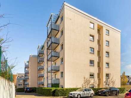 **PROVISIONFREI** Freundliche 3-Zimmer-Wohnung mit Balkon und EBK in Frankfurt am Main