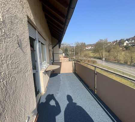 Attraktive 3-Zimmer-Wohnung mit Balkon und Einbauküche in Murrhardt