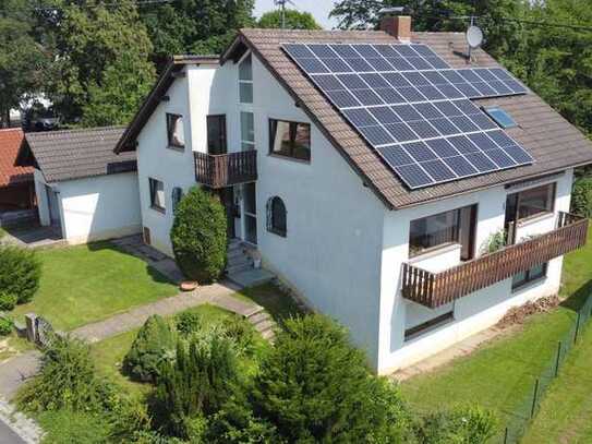 1-Fam. Haus mit tollem Garten, Garage & PV