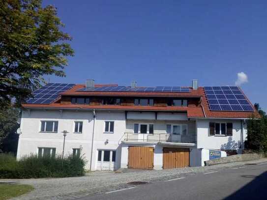 Sanierungsbedürftiges 7 Parteien Mehrfamilienhaus in zentraler Lage