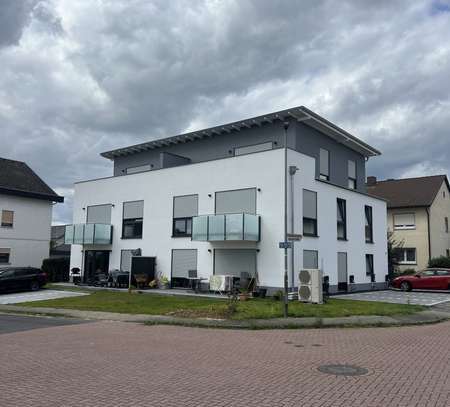 Loft 5-Zimmer-Wohnung mit Balkon und Terrasse in Nieder-Rodenbach Neubau