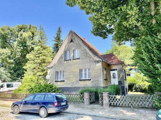 Charmantes unsaniertes Haus im Herzen von Meyenburg