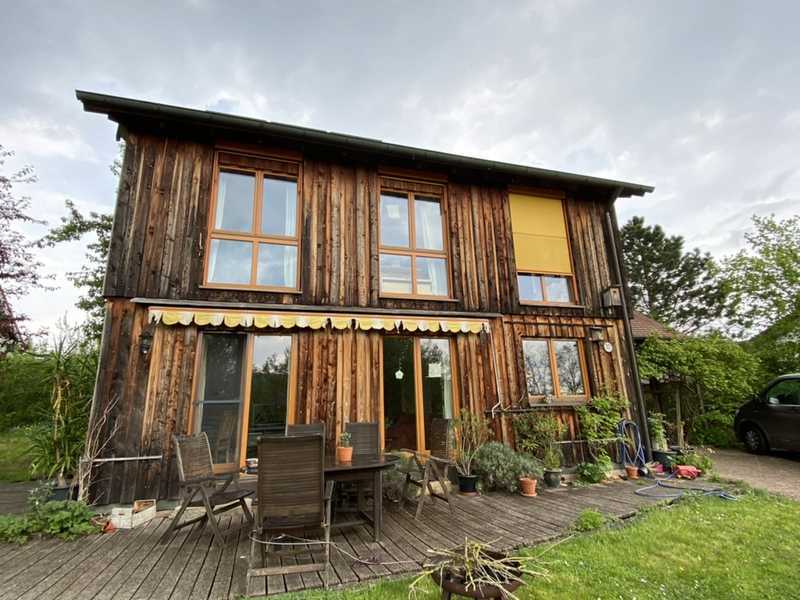                                                               Ger&auml;umiges Einfamilienhaus mit 6 Zimmern in Coburg-Beiersdorf                                                       in Rögen (Coburg)