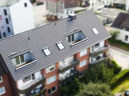 Erstbezug! Dachgeschoss-Neuausbau in ruhiger Straße in Uni Nähe – 3 Zi. mit Dachterrasse