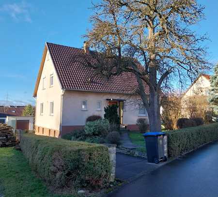 Tolles Grundstück mit renovierungsbedürftigem Einfamilienhaus in Oberjesingen