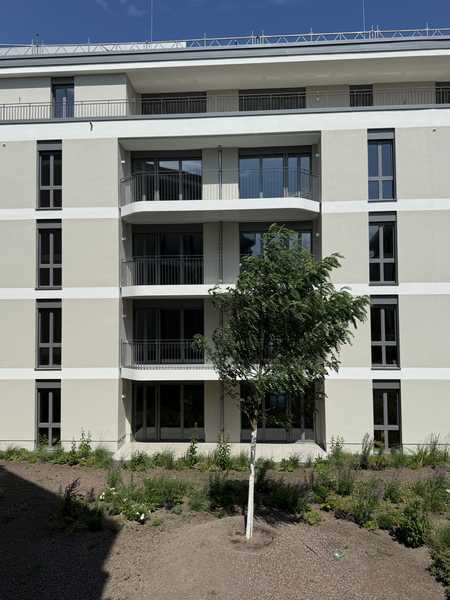                                                               Erstbezug 3-Zimmerwohnung mit Gartenterrasse am Rhein                                                       in Kastel (Wiesbaden)