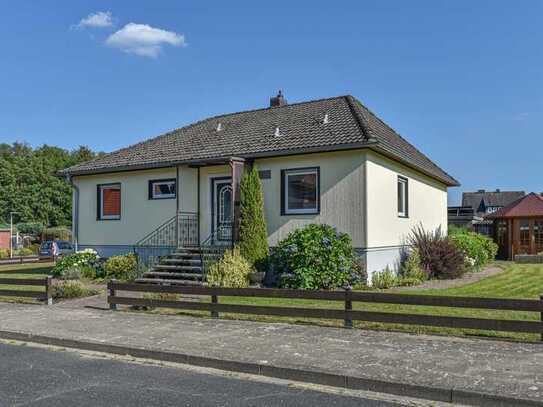 modernisierter Bungalow mit Sauna & Solar in Sackgassenlage**