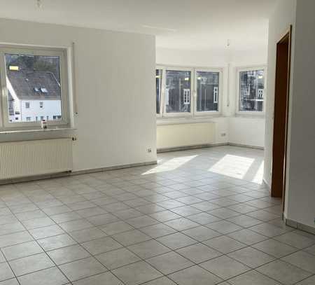 3 ZKB - frisch renovierte Wohnung im Herzen von Freudenberg