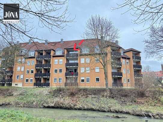 !!!RESERVIERT!!! 2-Zimmer-Dachgeschosswohnung mit toller Aussicht auf die Mistel in der Innenstadt v