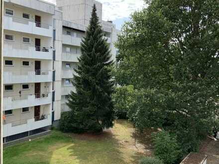 ** Gemütliche Erdgeschosswohnung zu vermieten**