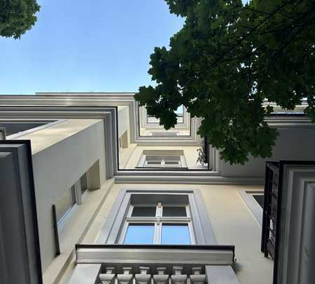 Leerstehend: 2-Zimmer-Wohnung mit Balkon im Hinterhaus im beliebten Winskiez