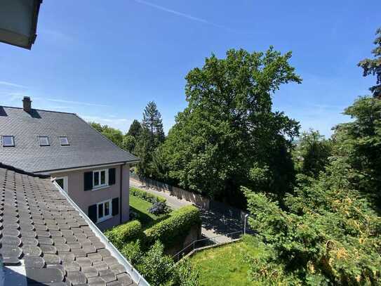 Bestlage Weinheim: Sanierungsbedürftiges Anwesen mit vielen Optionen