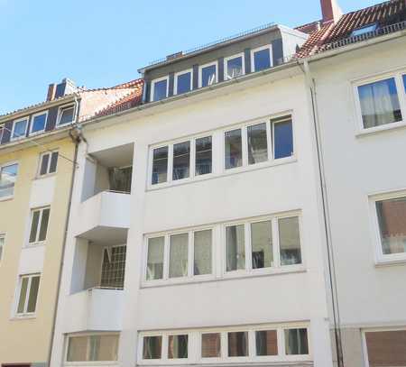 **Zentral gelegene 2-Zimmer-Wohnung in Bremen-City**