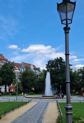 +PROVISIONSFREI-STUCKALTBAU-VIKTORA LUISE PLATZ-SCHÖNEBERG-DIELENBODEN-BALKON+