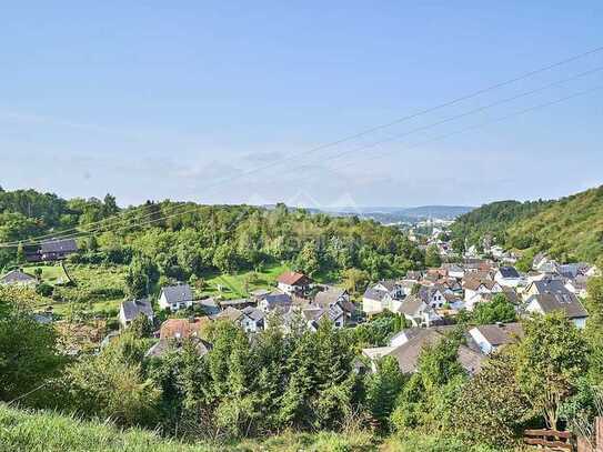 "Ihr Traumgrundstück in Leubsdorf: Ruhige Hanglage am Ende einer Sackgasse mit herrlicher Aussicht"