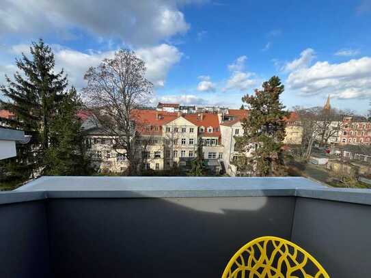 Geschmackvolle 2 Zimmer DG-Wohnung, Dachterrasse, Einbauküche in Leipzig Gohlis Süd