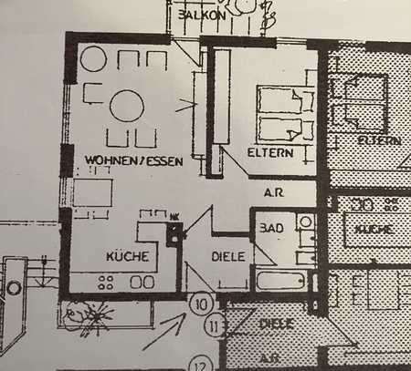 Schöne und modernisierte 2-Raum-Wohnung mit gehobener Innenausstattung mit Einbauküche in Nürnberg