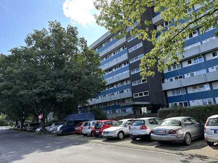Bezugsfreie! Fünfzimmerwohnung in gepflegter Wohnanlage von Köln-Neubrück