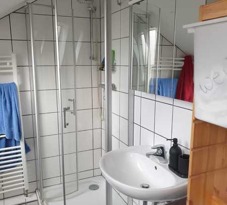 Attraktive und gepflegte 2-Zimmer-Dachgeschosswohnung in Ruit in Ostfildern