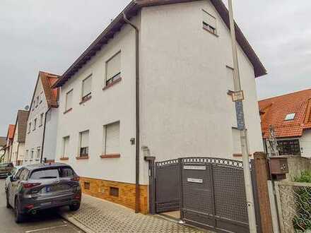 Erstbezug nach Sanierung: Ansprechende 5-Zimmer-Wohnung mit kleinem Balkon in Viernheim