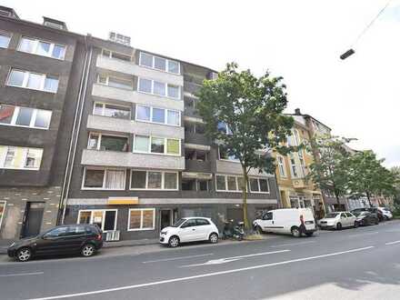 PROVIFREI! Aufgeteiltes Wohn-und Geschäftshaus mit 38 WE, 1 Gewerbe & 1 TG mit 23 Stellplätzen