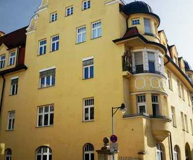 Charmante Büroflächen mit Balkon im Zentrum