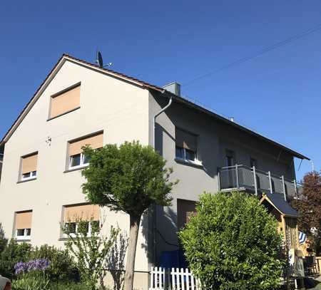 4-Zimmer-Erdgeschosswohnung mit Terrasse in Neuburg (Rheinland-Pfalz)