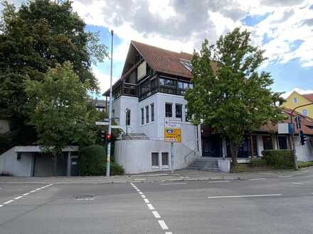 Geschäftshaus in Esslingen-Berkheim