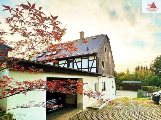 Saniertes Fachwerk-Wohnhaus (Kulturdenkmal) mit 2-3 Einheiten & Garten in Chemnitz, Stelzendorf