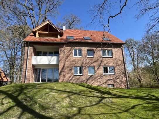 Geschmackvolle 3-Raum-Wohnung mit 2 zusätzlichen Räumen im ausgebauten Spitzboden und Loggia