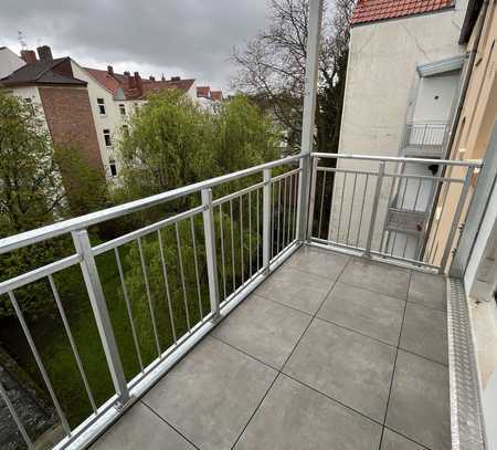 Vollständig renovierte 2-Raum-Wohnung mit Balkon in Hannover