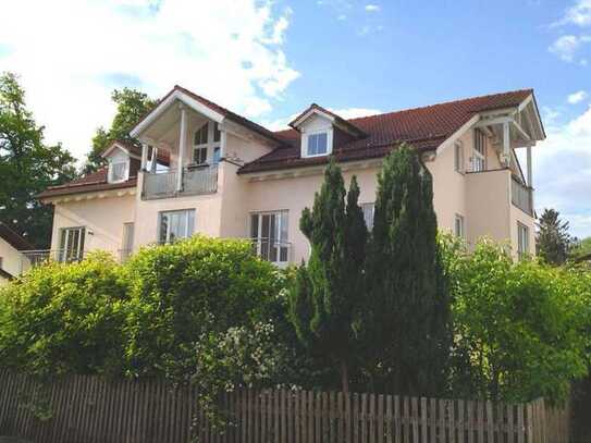 Sonnige ruhige 1-Zimmer-Wohnung mit Südbalkon