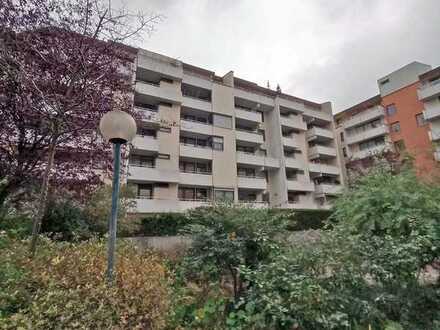 Schöne 1 Zimmer - Wohnung mit Balkon