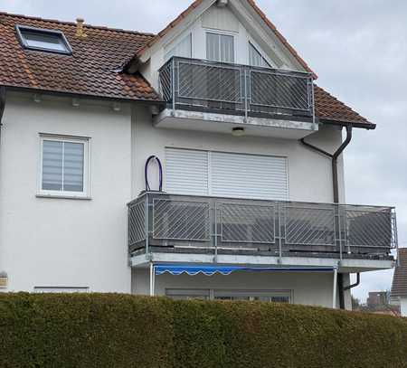 Vollständig renovierte Wohnung mit zwei Zimmern sowie Balkon und EBK in Balingen-Engstlatt