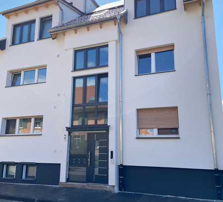 Schöne 4-Zimmer-Wohnung, EG, Heidelberg Kirchheim