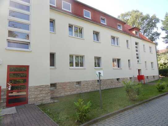 Schöne möblierte 2-Raum-Maisonette-Wohnung mit Loggia