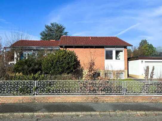 Zwischen Rothsee und Brombachsee: modernisiertes Einfamilienhaus mit großem Garten bei Heideck