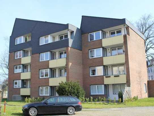 5969 - 2-Zimmer-Wohnung mit Loggia und Personenaufzug zu vermieten (Neue Straße 15)