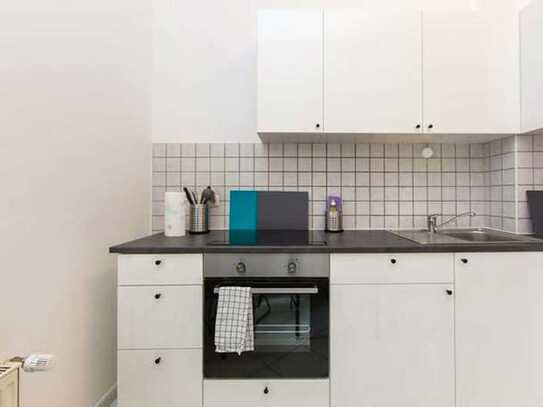 Zimmer Petersburger Straße WG072.03