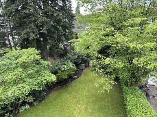 Herrlicher Blick von der Dachterrasse, super schöne gemütliche Wohnung