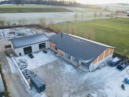 Halle, Wohnen und Büro auf einem Erbpachtgrundstück (97 Jahre) an der A9 nahe München