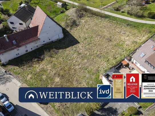 WEITBLICK: Attraktives Baugrundstück: Platz für drei Mehrfamilienhäuser mit insgesamt 13 Einheiten!