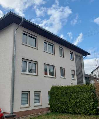 Attraktive 3,5-Zimmer-Wohnung mit Balkon in Hünstetten-Kesselbach